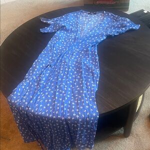 Lulu's Blue and White Floral Long Sleeve Dress